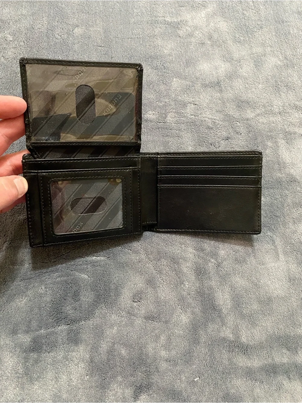 Flip-ID Bifold Wallet